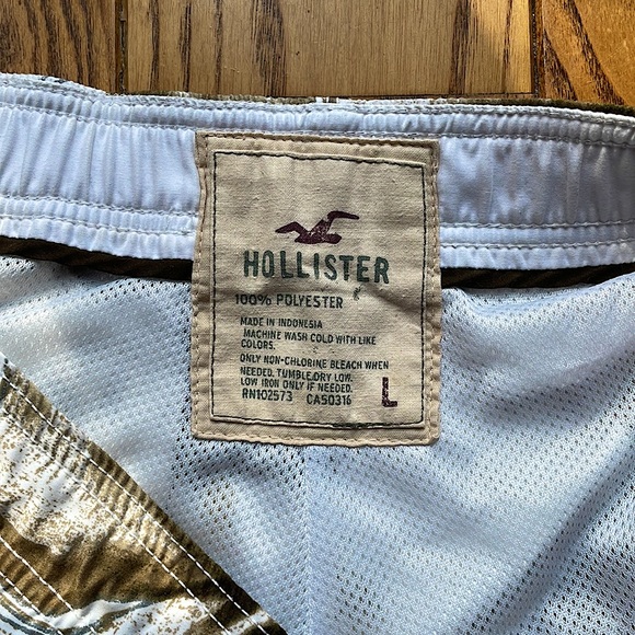 Hollister Swim Trunks Hawaiian Board-shorts Large - Picture 4 of 4